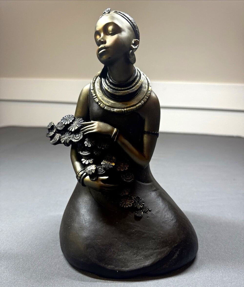 "Safiya: Her Heart Is Pure", a limited-edition cold-cast resin figurine